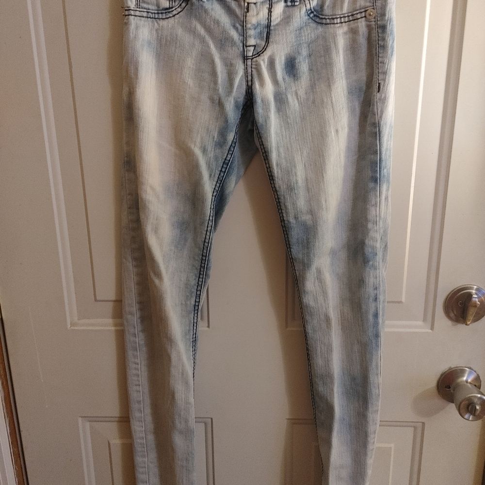 Wet Seal Jeans Size 4/ S Low rise super skinny stretch light wash